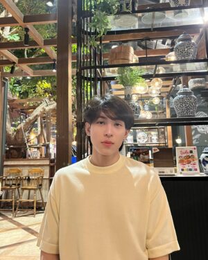 Chayakorn Jutamas Instagram - 💛