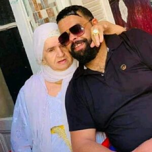 Cheb Bello Instagram - ربي يخليلي ميمتي😍♥️