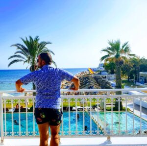 Chedi Amir Instagram - I am an unpopular electric eel in a pool of catfish 😂🤔❤
@chedi.amir 
#chediamir #chedi_amir #TUNISIA #tunisie #tunis #hammamet #pool #lifestyle #summer #view #views