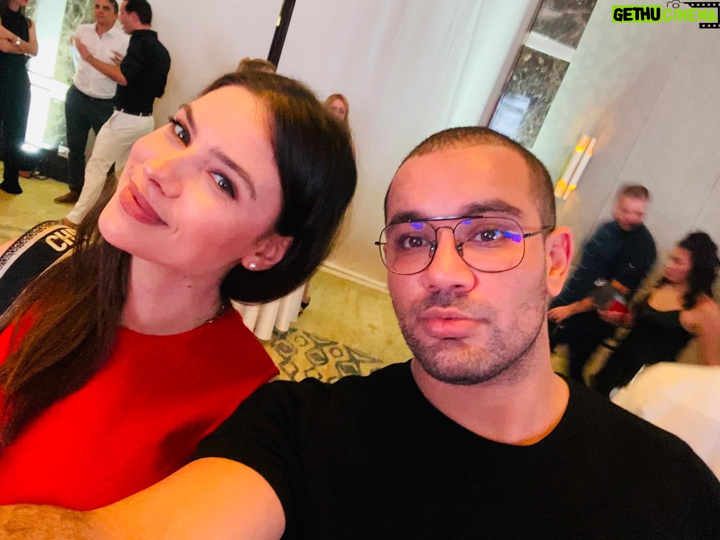 Chedi Amir - 3 Likes - Artists ❤️❤️❤️ #tunisia
@rym_ben_messaoud
@najlabenabdallah.official
@sarah_hannachi
@steevy_aymen
@rabaa_essefi_officiel_