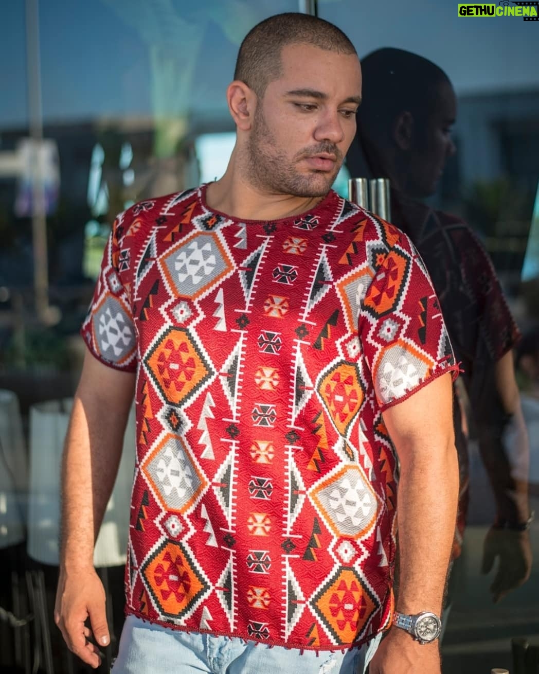Chedi Amir - 3 Likes - "I don't design #clothes. I design #dreams ." —#Ralph_Lauren ❤🥰
#art #fashion #tunisia #tunisie #tunis #chediamir #chedi_amir #artist
#singer
#تونس #شادي_أمير
Starring @chedi.amir
Credit by @nour_landolsi_photography_