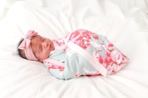 Chelsea Vale Instagram - The love of our lives entered our world a month early on Daddy’s Birthday! Couldn’t be more in love with our little doll ~ Aria Rose 2.15.2024 🩷🌹