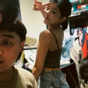 Chen Si Ling Instagram - 浪人祭結束已經開始想念甜蜜城市ㄌ🤧🤧🤧

先亂發一些照片回味
因為其他照片都在底片相機裏 但我還沒拍完也不知道什麼時候才會去洗¯\_(ツ)_/¯

然後這幾天拍照發現自己變胖ㄌㄜㄜ=＝!!!!!!!
為了避免胖到內褲都爆炸 這次一張都沒修圖 以此提醒自己提高警覺、不然就要成為臃腫ㄉ人嗚嗚(╥﹏╥)💔

（以下開放酸民留言叫我滾去運動@＠）