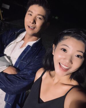 Chen Si Ling Instagram - 第一次去拍戲說台灣 超好玩的啦😆😆😆

小時候就超愛看戲說的 
知道有機會可以去試鏡我真的超級興奮🤣🤣

全部集數目前都已經播放完畢 
在YouTube 都可以看得到了！！！

真的很感謝兩位導演以及現場所有工作人員
和演員前輩們的照顧 
除了指導我表演還要教我念台語 XD
我真的是去讓大家修身養性的 
各位辛苦了🥹😭🙏🏻💖💖

害羞如我 很多合照都是殺青才拍的
甚至有好幾位來不及合照😣😣
下次還有機會拍戲說的話我會不要那麼害羞的🥲🥲🥲

#戲說台灣
#池王爺解生死劫