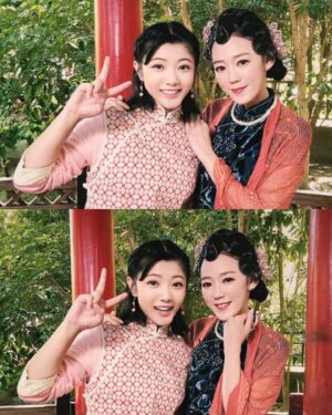 Chen Si Ling Instagram - 第一次去拍戲說台灣 超好玩的啦😆😆😆

小時候就超愛看戲說的 
知道有機會可以去試鏡我真的超級興奮🤣🤣

全部集數目前都已經播放完畢 
在YouTube 都可以看得到了！！！

真的很感謝兩位導演以及現場所有工作人員
和演員前輩們的照顧 
除了指導我表演還要教我念台語 XD
我真的是去讓大家修身養性的 
各位辛苦了🥹😭🙏🏻💖💖

害羞如我 很多合照都是殺青才拍的
甚至有好幾位來不及合照😣😣
下次還有機會拍戲說的話我會不要那麼害羞的🥲🥲🥲

#戲說台灣
#池王爺解生死劫