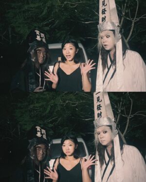 Chen Si Ling Instagram - 第一次去拍戲說台灣 超好玩的啦😆😆😆

小時候就超愛看戲說的 
知道有機會可以去試鏡我真的超級興奮🤣🤣

全部集數目前都已經播放完畢 
在YouTube 都可以看得到了！！！

真的很感謝兩位導演以及現場所有工作人員
和演員前輩們的照顧 
除了指導我表演還要教我念台語 XD
我真的是去讓大家修身養性的 
各位辛苦了🥹😭🙏🏻💖💖

害羞如我 很多合照都是殺青才拍的
甚至有好幾位來不及合照😣😣
下次還有機會拍戲說的話我會不要那麼害羞的🥲🥲🥲

#戲說台灣
#池王爺解生死劫