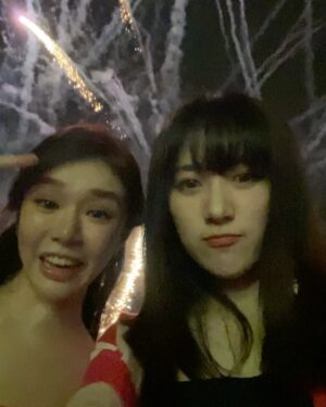 Chen-Yu Ge Instagram - 昨晚🎤謝謝受天宮🫶🏻
煙火真的好美🎆😍
祈求一切平安順心🙏🏻期待與大家下次見面❤️