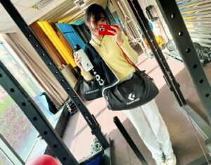 Cheney Song Instagram - 原來幸福可以如此簡單：）

踏入了夢時代的世界
快樂總會接踵而至

於活動期間內
憑本人夢時代會員條碼/卡 指定店櫃當日消費滿600元以上同卡號發票 扣夢時代會員OPENPOINT點數6點
就可以兌換converse 1/6000的獨一無二（每會員限兌換乙份噢）🫶🏼🫶🏼🫶🏼

⭐️6/13(四)-6/16(日) CONVERSE 雙色緹花運動毛巾 限量6000份
⭐6/20(四)-6/23(日) CONVERSE 手提運動保溫杯 限量6000份
⭐7/5(五)-7/7(日) CONVERSE 旅行收納包 限量6000份
⭐7/18(四)-7/21(日) CONVERSE 手提行李袋 限量6000份

一起來擁有限量繽紛吧！

@unidreammall @converse_tw 
#夢時代 #CreateNext #CONVERSE