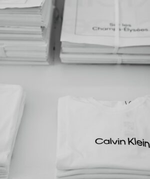 Cheng Chang Fan Instagram - Thank you @calvinklein for having me at such an amazing celebration! I’m so happy to start my fashion week on such a high note! The new CK Global Flagship store on the Champs-Élvsées has a fantastic selection of all the classic pieces. TI definitely make time to visit again next week🤍🤍🤍🤍🤍

#ad