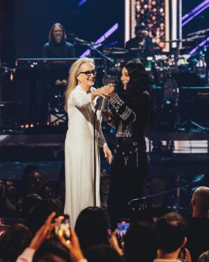 Cher Instagram - Thank you to EVERYONE and @iHeartRadio ✨🤩

@merylstreep 🩵 Getting the award from you melted my heart. Thank you babe

Miss the show? Stream on @Hulu

#iheartawards2024