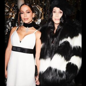 Cher Instagram - Dolce & Gabbana 40th wrap up.

@dolcegabbana

🇮🇹❤️🎉💃💋
