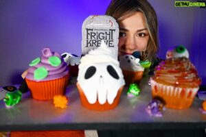 Chester Rushing Instagram - @miiumaux created stunning “Fright Krewe” inspired Cupcakes & we saved You one!🧁 We hope everyone is enjoying the new show, Happy Spooky Season!! 
Thank you @dreamworkstv for the cool shirts love em’ !💚👁️💀✨🧟‍♂️ #frightkrewe #cupcakes #desert #october
