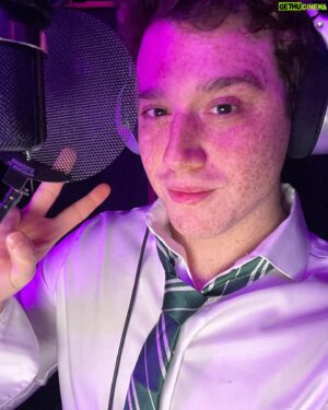 Chester Rushing Instagram - Happy Friday from my home studio, creating some very exciting things! Remember, Your Voice & Dreams Matter. Work hard & have the patience to make your dreams a reality! Keep shining my friends, & Keep Being Awesome! 
#voiceover #animation #sound