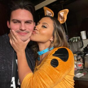 Cheyenne Isabel Wells Instagram - Halloween 💙🧡