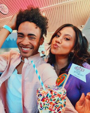 Cheyenne Isabel Wells Instagram - The Frosty Palace at @melsdrivein was a dream! A Pink takeover….A vegan milkshake called 🍭The Olivia 🍭heck yeah! Thank you so much to everyone involved it was soooo much fun! 

These shakes might be staying on the menu! Go check them out! 🍔🥤🍭🍟

AND stream Grease: Rise of the Pink Ladies now on @paramountplus 💋