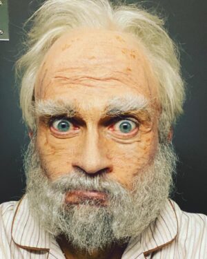 Cheyenne Jackson Instagram - Ever wondered what the hell you’re doing with your life?  Tonight is one of my favorite episodes of @callmekatfox so far because it depicts an existential crisis in a really clever and funny way.  Thanks Sheldon Bull & Chelsea Myers for writing a great script and Michelle Azenzer Bear for the detailed and sensitive direction.