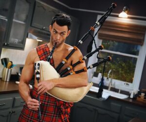Cheyenne Jackson Instagram - This is going on my special skills.  New @callmekatfox tonight at 9.