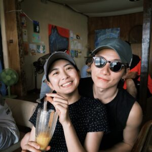 Chia-Wei Chu Instagram - 心還在蘭嶼⛰️

別人的泡水照就很水
我的為何就像遇難！！🤷🏻‍♀️🤦🏽‍♀️😫
