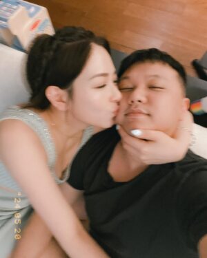 Chiao-Wei Ting Instagram - 520 我的男神💕

#熱戀夫妻 #每天都在熱戀 #❤️‍🔥