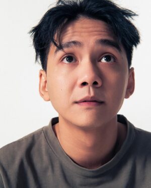 Chicco Kurniawan Instagram - Homey close up ~
Photographer @vonywong
Mua @makeupbylizaadilah
Asst. mua @liaakm
Hairdo @nilahairdo