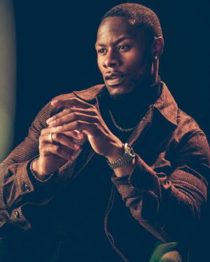Chido Nwokocha Instagram - 5/17🎂 Truly blessed #taurus 👑 
.
.
.
I appreciate the love 🩵 y’all put a smile on my face. 🥹🙏🏾
.
📸 @nogenbeckphoto 
.
#taurusseason ♉️ #naija #smile #birthday