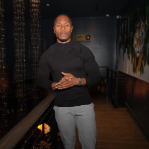 Chido Nwokocha Instagram - It’s been a night, let’s get out of here…
.
.
.
#classic #goodnight #desserttime
