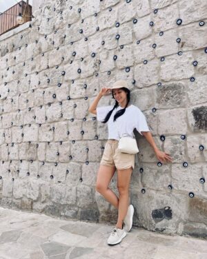 Chien-rong Lee Instagram - 來自卡帕多奇亞的問候～ 在這裡視角隨便看，都美到像一幅畫！ #Cappadocia #Göreme #HunterValley #Turkey
