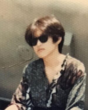 Chihara Junia Instagram - 33年前。
せいじの同級生のよっちゃんと。
今こんなん。