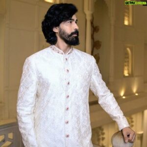 Chirag Jani Instagram - Traditional outfit is not just attire, it’s a culture. 📷📷

Curated by @aravind6kumarr

#ChiragJani #ethnicwear #ethnic #collaboration #look #outfit #fashion #celebrity #actors #actorslife #tamil #malayalam #kannada #telugu #trending #acting #brand #influencer #icon #youth #young #movie #star