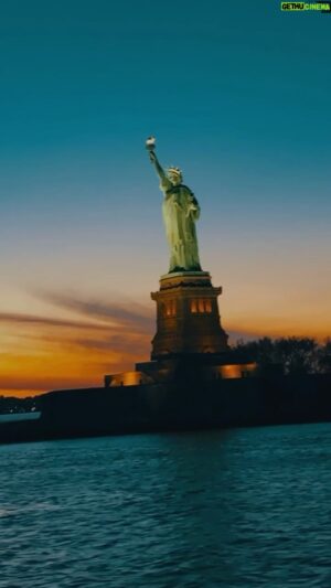 Chiragh Baloch Instagram - Aas Wala Ballok (Statue of Liberty)

LOCATION: #LibertyIsland #USA
CAMERA: IPhone 11
FILTER: WashRang

Tags:
@imranbalochtech @a.n.baloch  @dalibaloch nomanb96 @bahram_baloch6 #chbaluch #chbaluchvlog #chiraghbaloch #chiraghbalochvlogs
