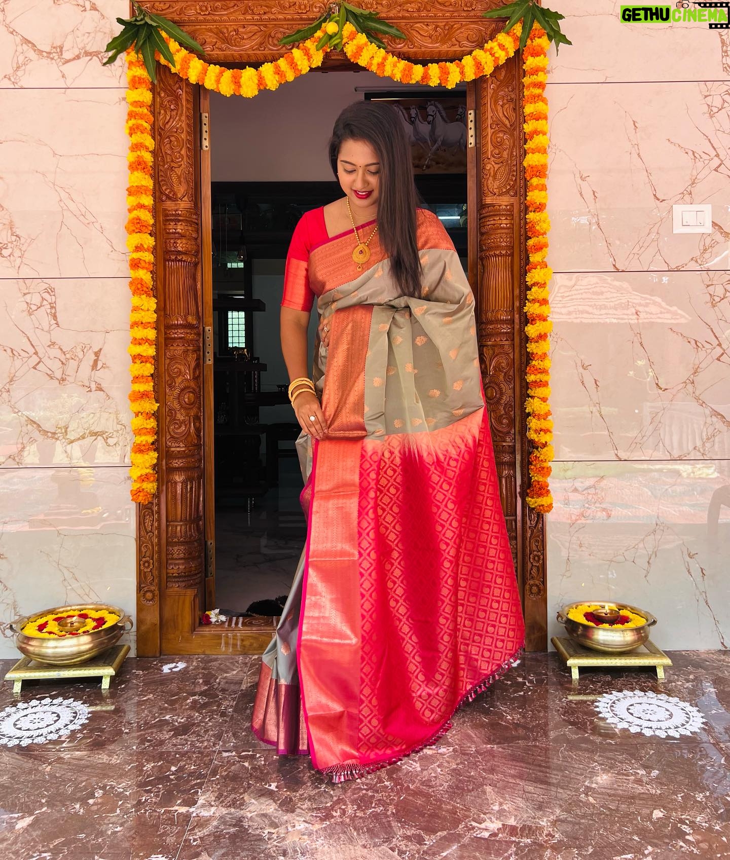 Chirashree Anchan - 1.2K Likes - Happy varamahalakshmi ❤️✨