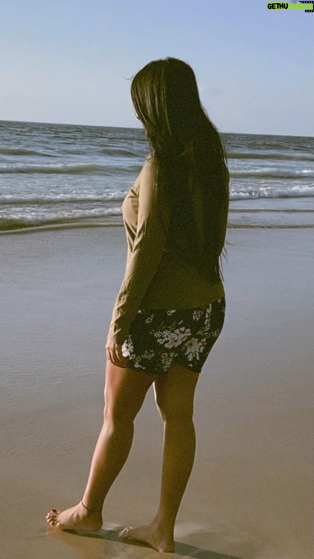 Chirashree Anchan - 1.5K Likes - Sometimes a day at beach is all of the therapy you need!
.
.
.
.
📸 @mc_1999chel