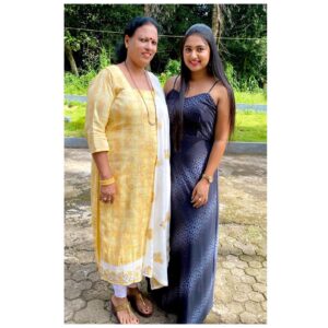 Chirashree Anchan Instagram - Happy birthday mom 🥰 I love you ❤️🤗