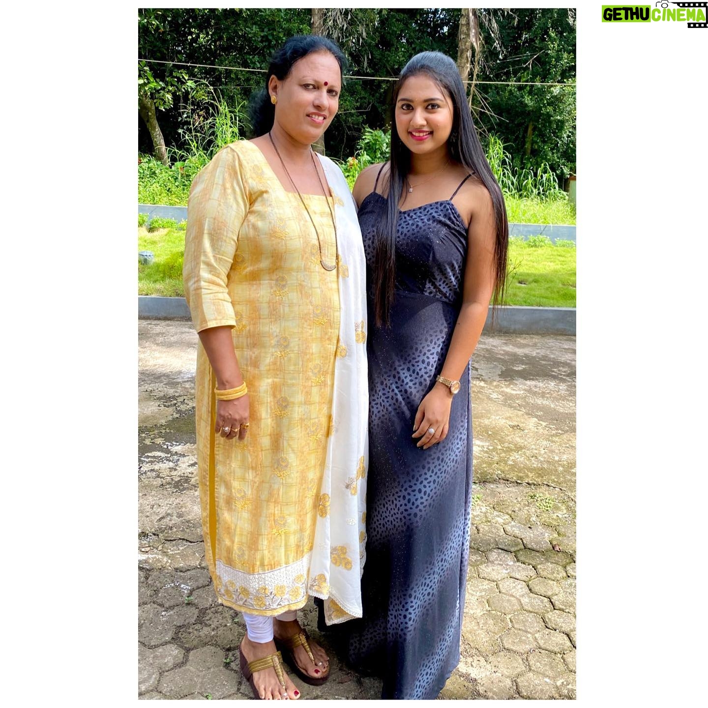 Chirashree Anchan - 1.2K Likes - Happy birthday mom 🥰 I love you ❤️🤗