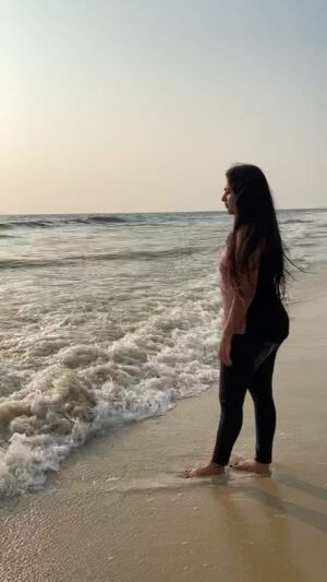 Chirashree Anchan Instagram - A day at the beach restores the soul!🌊
