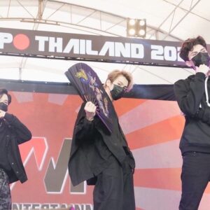 Chisanupong Paungmanee Instagram - ขอบคุณทุกคนที่มาหามาร์ทกันนะครับ สนุกมากเลย ไว้เจอกันใหม่นะครับ🥰

#japanexpo 
#smartcsnp 
#ปีโป้ของต้าวมาร์ท 
#csnpminions
