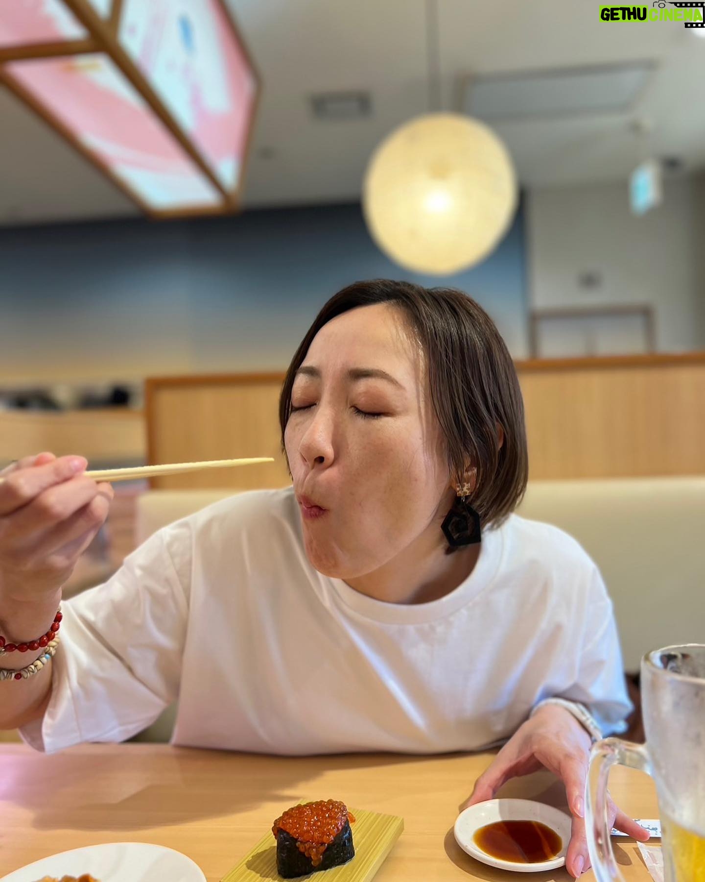 Chisun - 230 Likes - 🍣回転寿司🍣
いくら盛り盛り
#いくら好き
#回転寿司
#やまと
