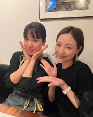 Chisun Instagram - よく行くお店で働いているまりこ🧡
ミシュラン掲載店で修行中の彼と、いつか2人の地元岡山でお店をだすのが夢というまりこ

2人のポップアップレストランに行ってきました
もうとにかく2人が本当に逞しく初々しく、勝手に親心みたく見守ってた
そしてなにより、お料理が本当に全てめちゃめちゃ美味しかった
ワインもペアリングで用意してくれたのだけど、本当にどれも抜群に美味しかった
ほんと大満足！！

2人の夢を勝手に応援してます
岡山でオープンする日はなんとしても駆けつけたい

がんばれ！まりこ🧡
@924mr_ 

そして定休日にお店をまるっと貸してくる樋渡のオーナーの懐の太さよ
さすがです！！

#まりこ
#いつか岡山で
#レストラン
#応援してます