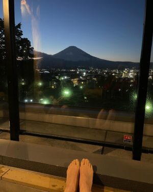 Chisun Instagram - 行ってきたよ
巷で噂のドーミーイン🏨
夜鳴きそば最高やん

#御殿場
#ドーミーイン
#富士山
#気がいい