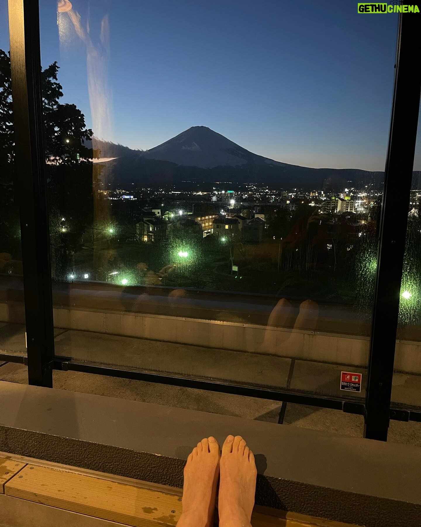 Chisun - 156 Likes - 行ってきたよ
巷で噂のドーミーイン🏨
夜鳴きそば最高やん
#御殿場
#ドーミーイン
#富士山
#気がいい