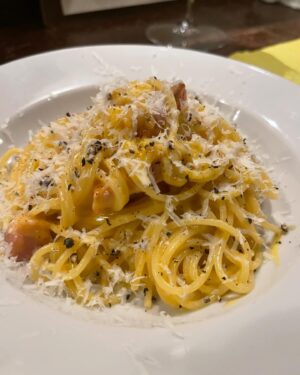 Chisun Instagram - 先日久しぶりのラグリマへ🍻🍝🍷
相変わらず美味でございました〜
手作りのピスタチオのアイスやばかった😆

@lagrima1212 

#グルメ
#カジュアルイタリアン
#港区
#麻布十番
#仙台坂
#ラグリマ