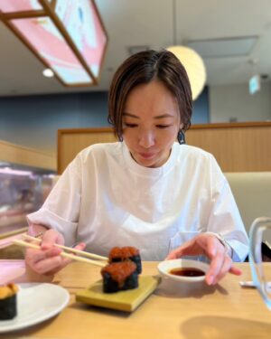 Chisun Instagram - 🍣回転寿司🍣

いくら盛り盛り

#いくら好き
#回転寿司
#やまと