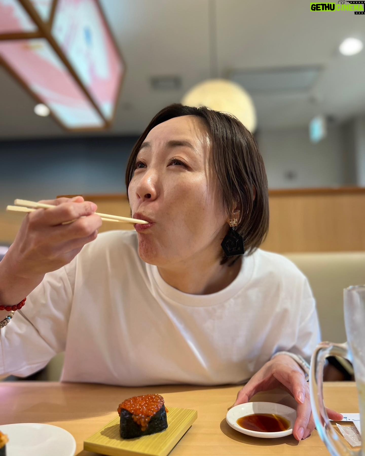 Chisun - 230 Likes - 🍣回転寿司🍣
いくら盛り盛り
#いくら好き
#回転寿司
#やまと