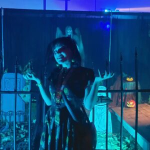 Chloe Noelle Instagram - Now that I've fully recovered, I wanted to say THANK YOU @midsummerscream for being the best halloween convention EVER!!
.
.
.
#halloween2022 #midsummerscream #halloween #haunt