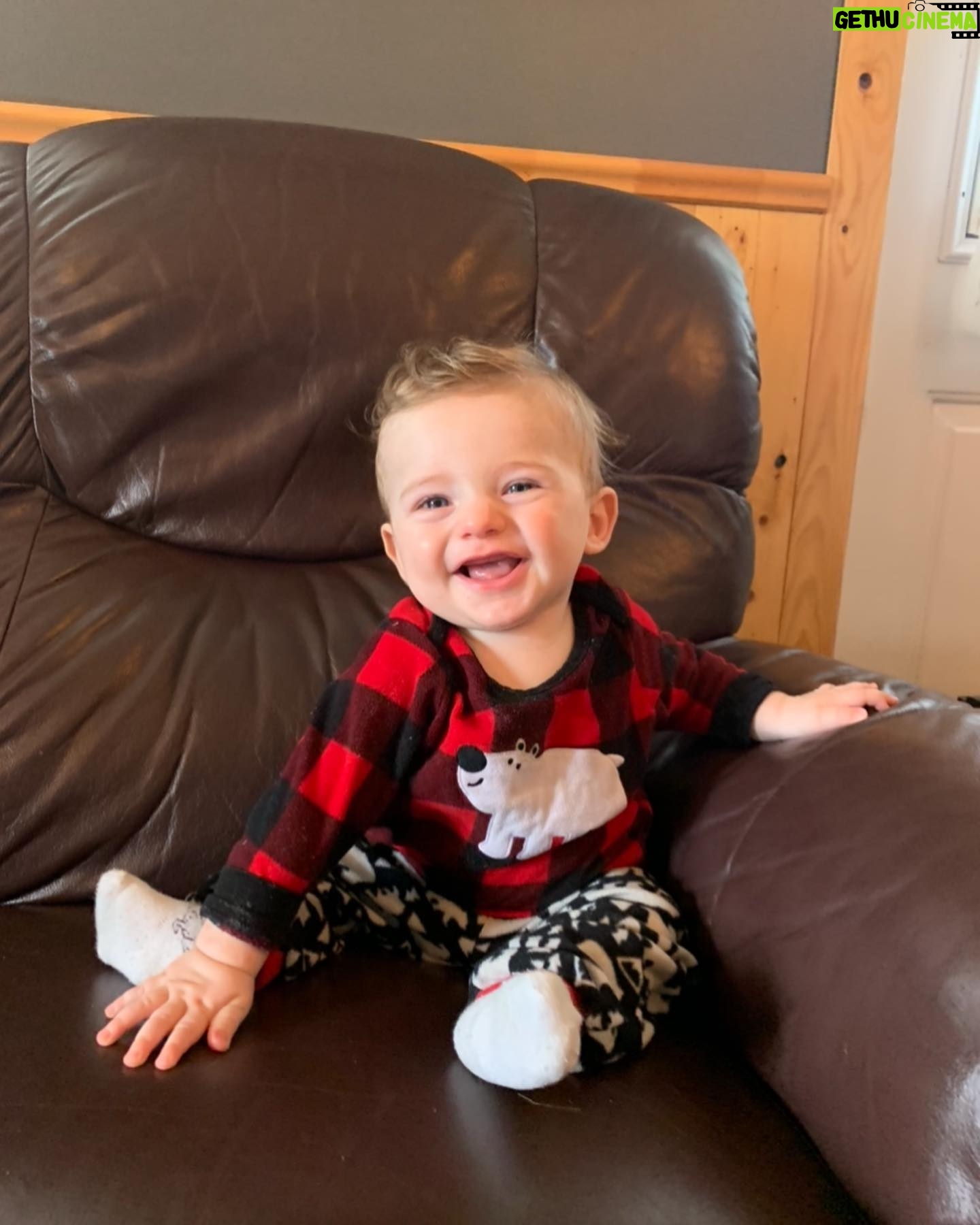 Chloe Russell - 2.2K Likes - 7 mois déjà pour mon bébé sourire 💓