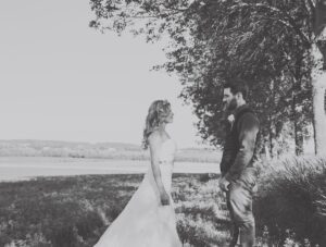 Chloe Russell Instagram - Voici un petit aperçu de mes photos de marriage 🖤