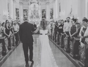 Chloe Russell Instagram - Voici un petit aperçu de mes photos de marriage 🖤