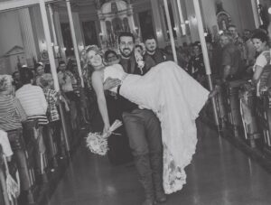 Chloe Russell Instagram - Voici un petit aperçu de mes photos de marriage 🖤