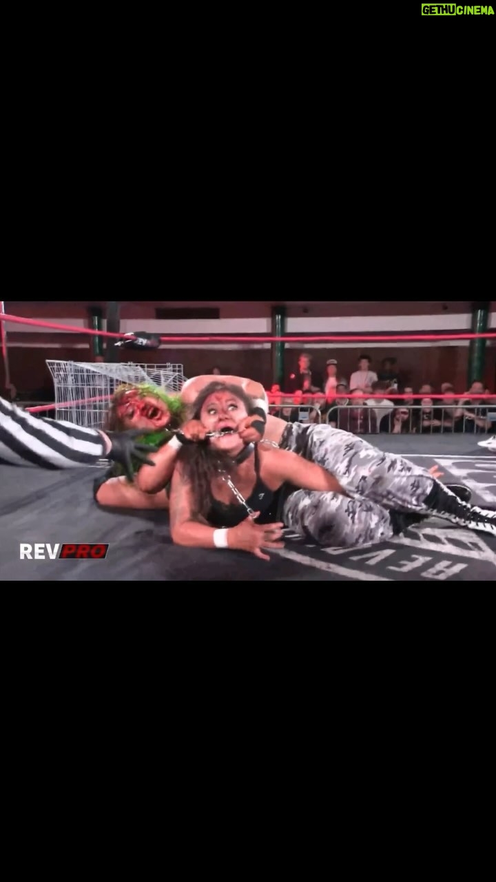 Chloe Smith - 697 Likes - DOG COLLAR MATCH⛓️🩸
Alex Windsor vs Dani Luna
undisputed British women’s championship
📍York Hall
#DogCollar #WomensWrestling #RevPro #RevolutionRumble #AlexWindsor #DaniLuna