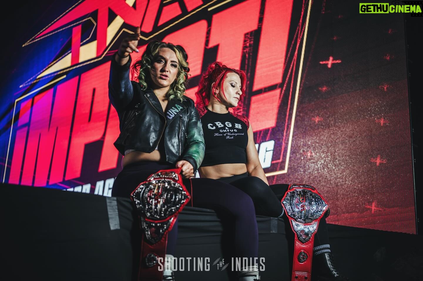 Chloe Smith - 532 Likes - 💦🔥
.
.
#tnawrestling #knockouts #tagteamchampions #prowrestling
📸 @shootingtheindies